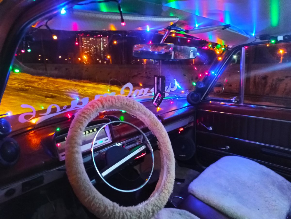 ВАЗ 2107 С гирляндой