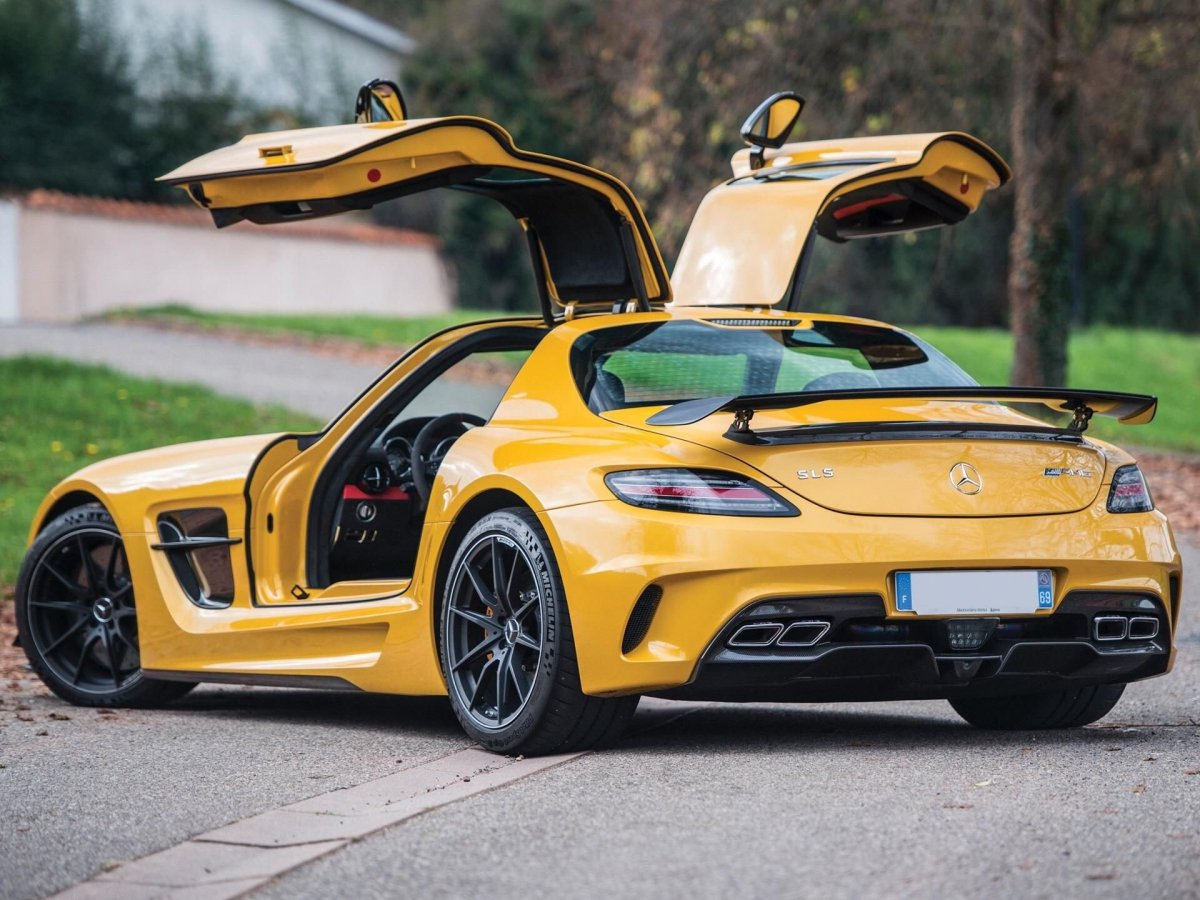 Mercedes Benz SLS AMG 2014