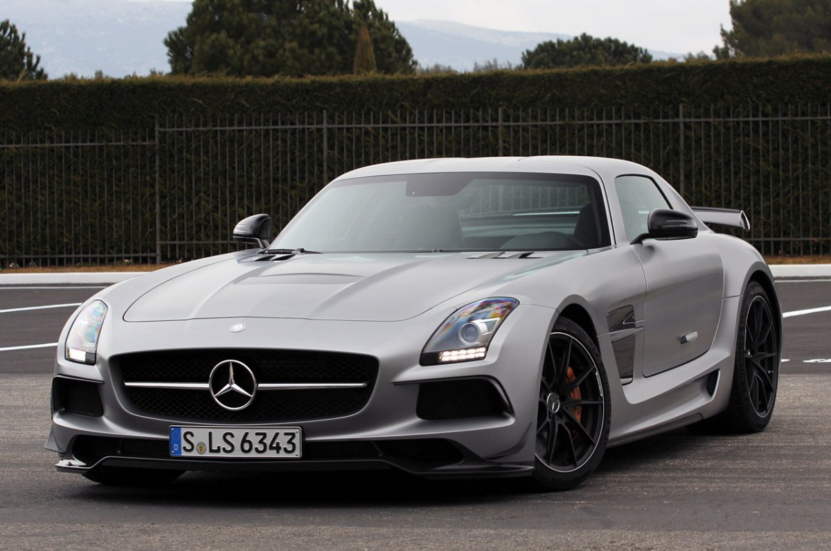 Mercedes Benz SLS AMG 2021