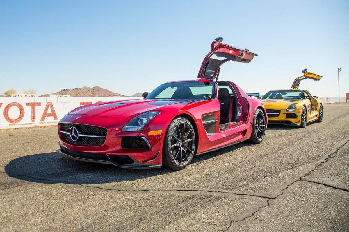 Mercedes SLS AMG Black