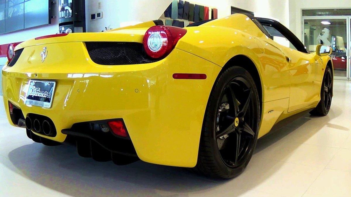 Феррари 458 Italia желтая Spider