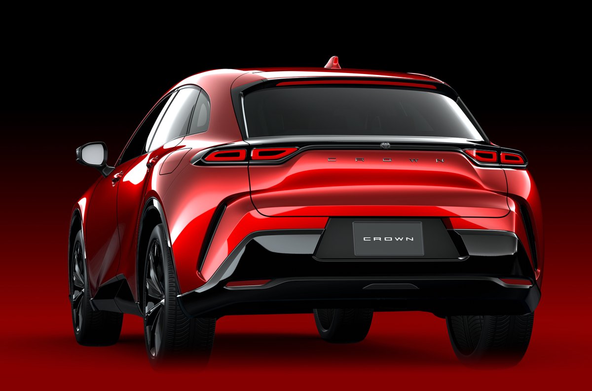 Toyota Crown 2023