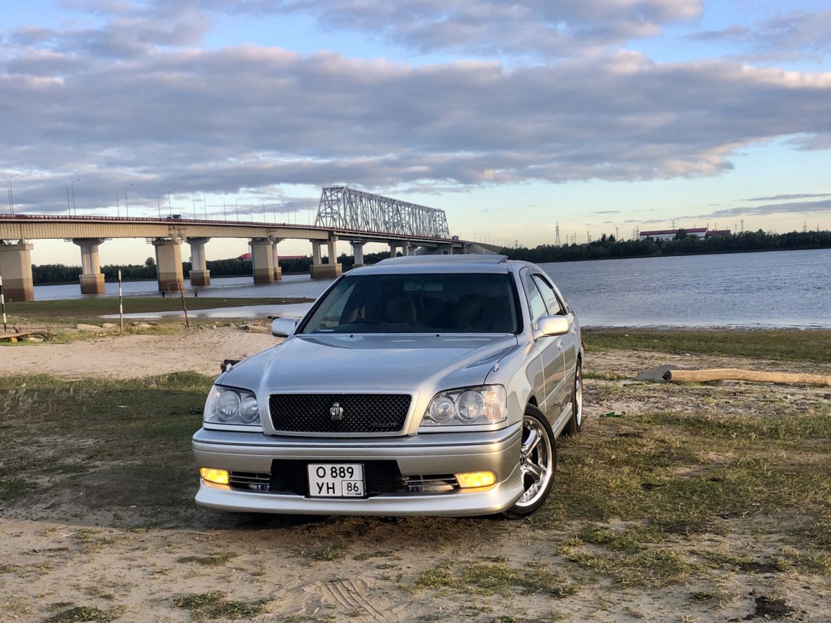Toyota Crown s170
