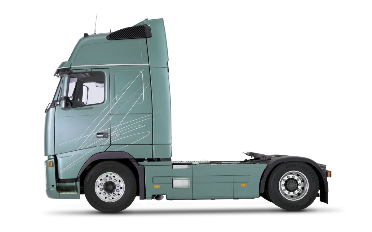 Volvo FH 500 сбоку