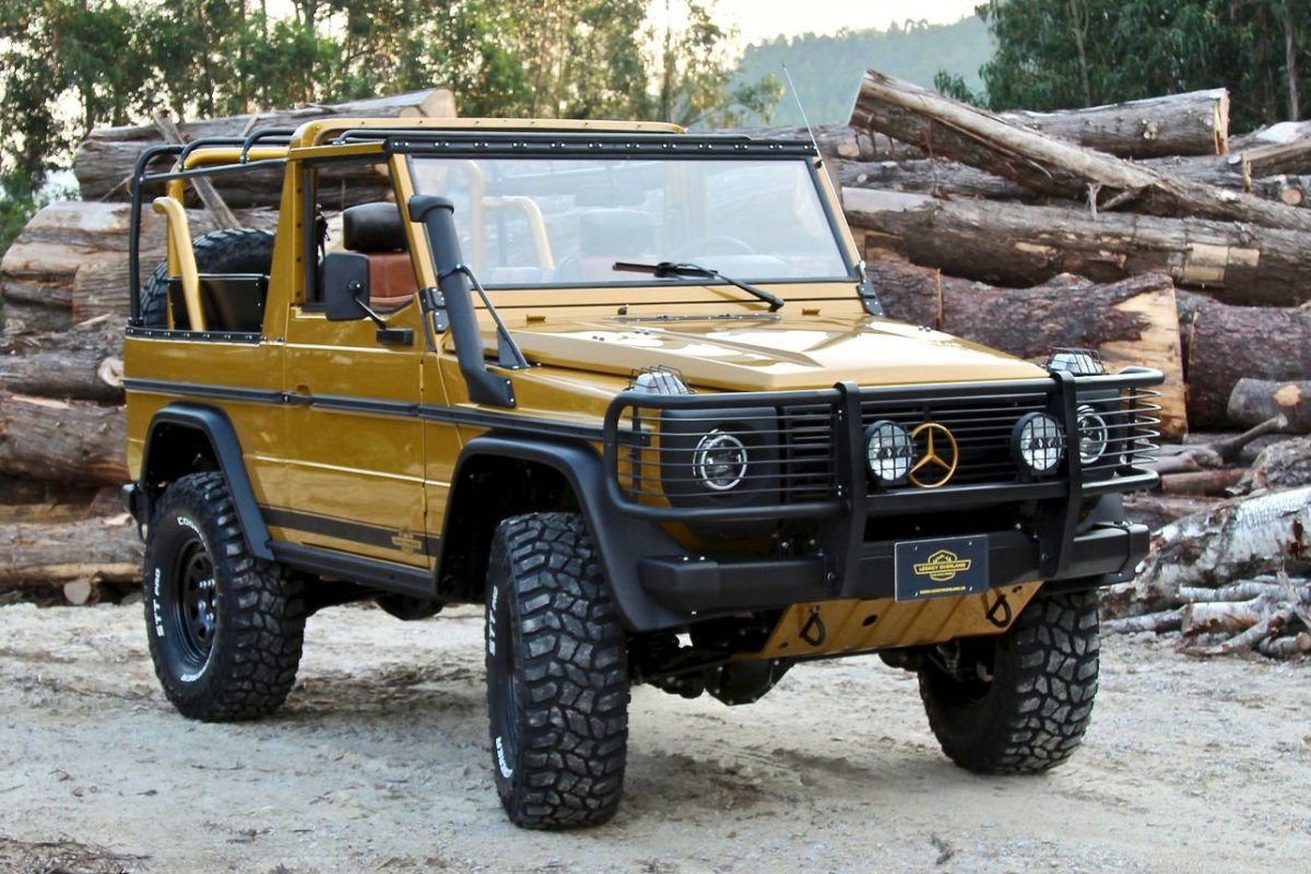 Mercedes Benz g class военный