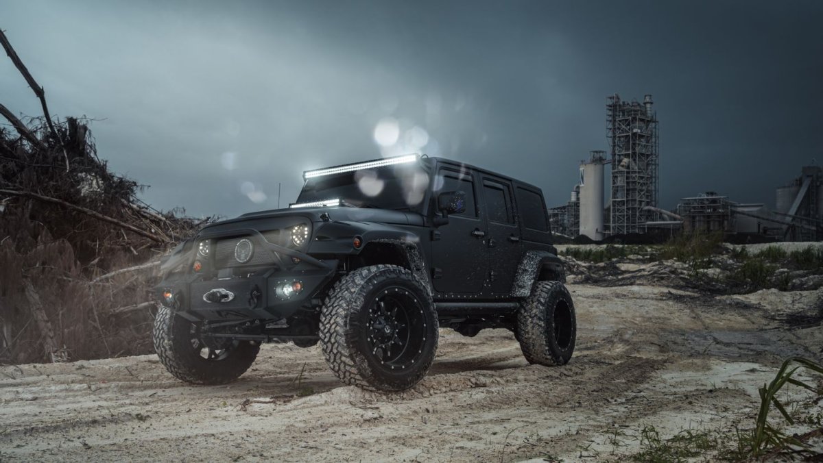 Jeep Wrangler оффроуд Black