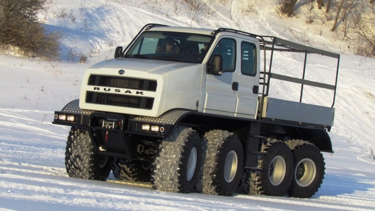 Вездеход Русак 8x8