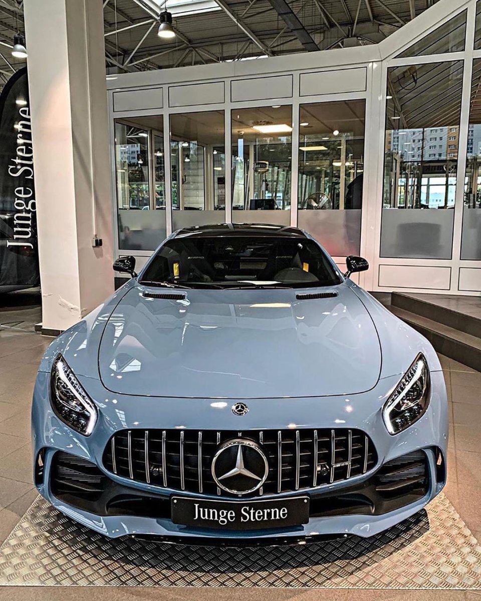 Mercedes Benz v8 Biturbo