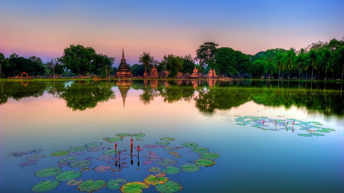 Озеро Тай Вьетнам