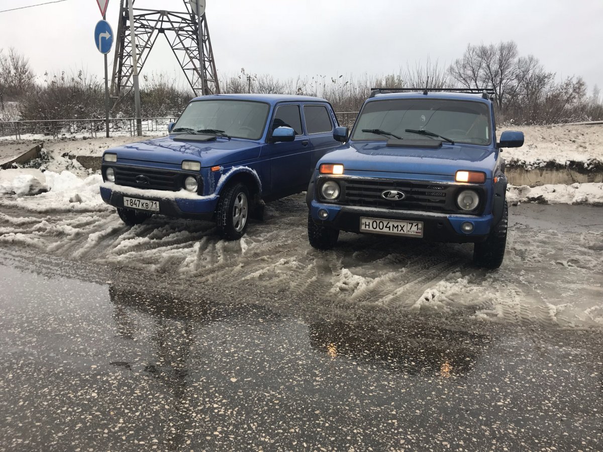 Нива 5д синяя Планета