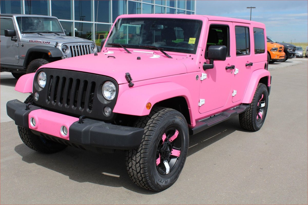 Jeep Wrangler розовый