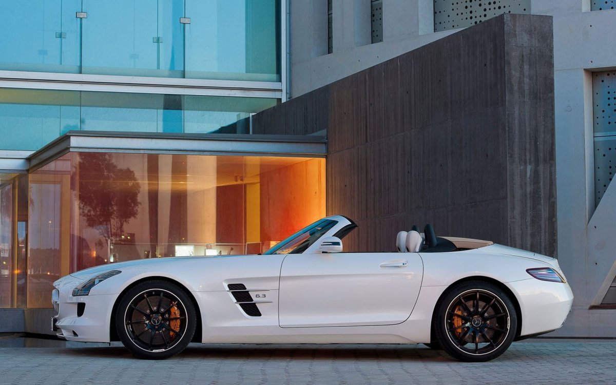 Mercedes SLS AMG Roadster 2012