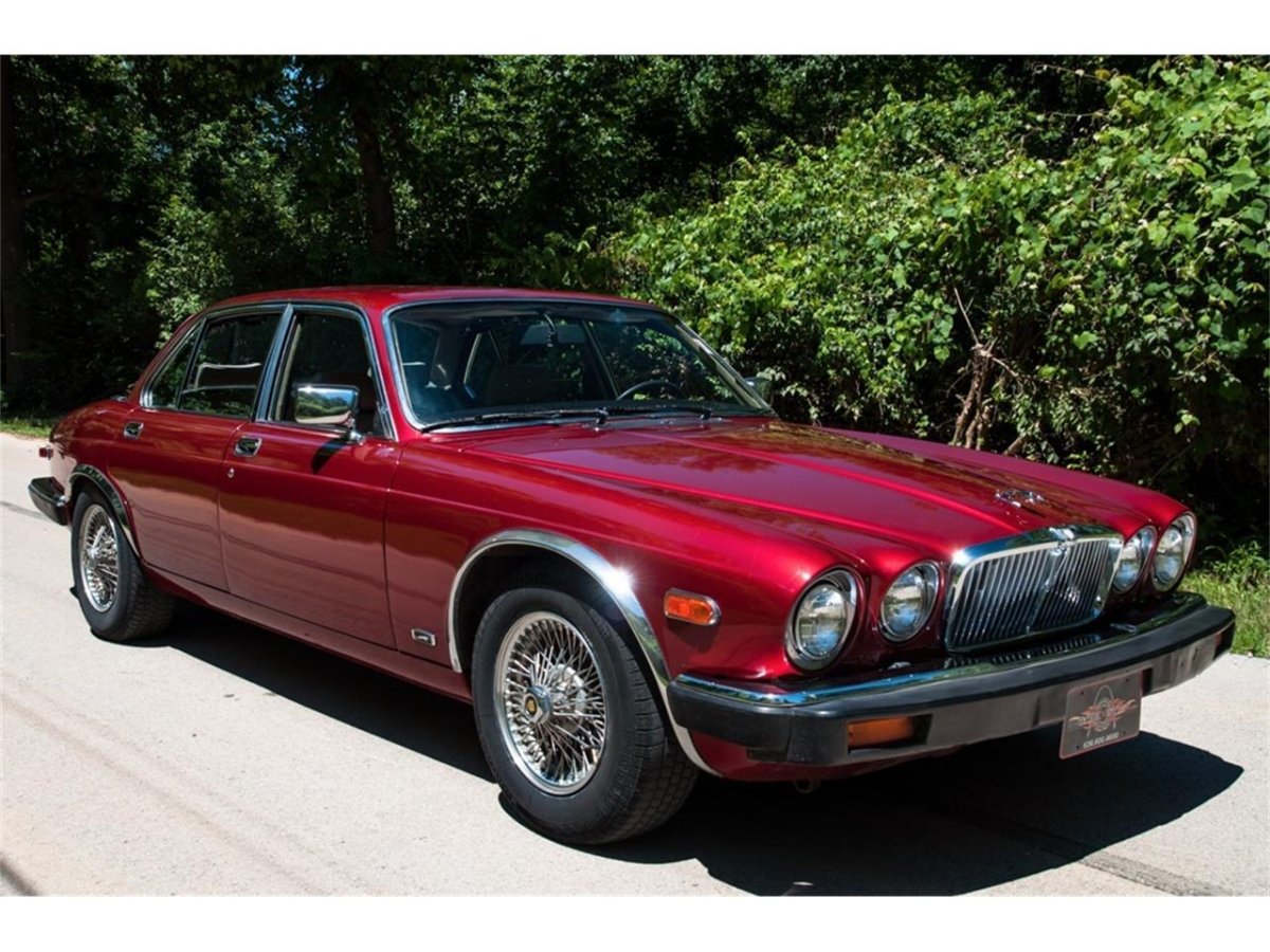 Jaguar xj6 1986