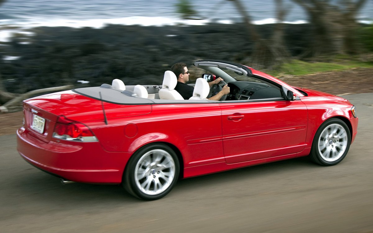 Volvo c70 2022