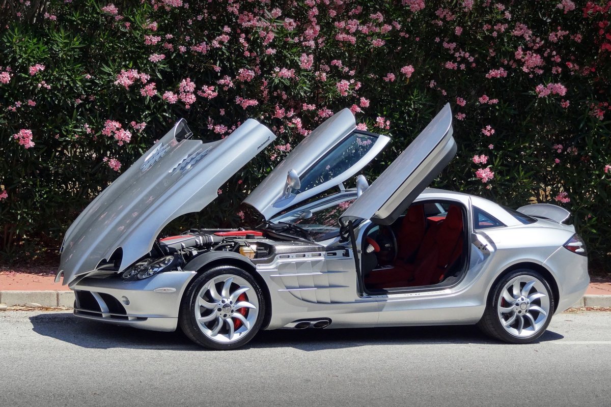 Mercedes SLR MCLAREN капот