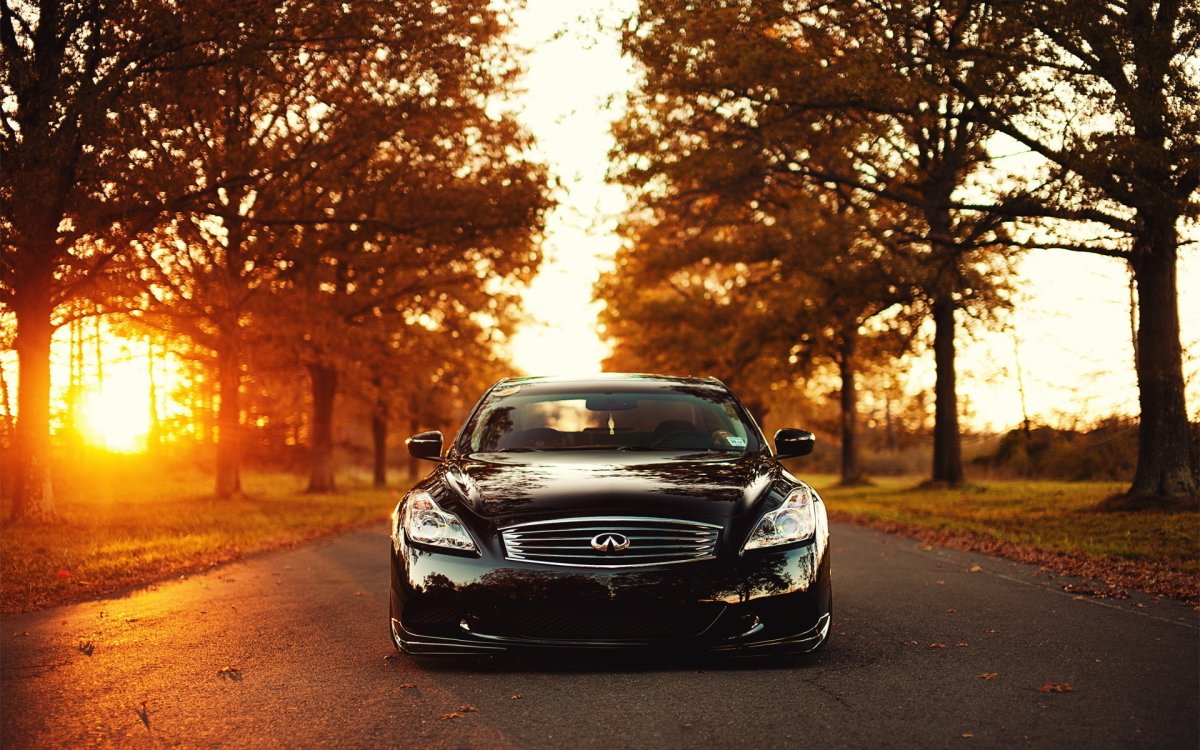 Infiniti п37 красивая машина