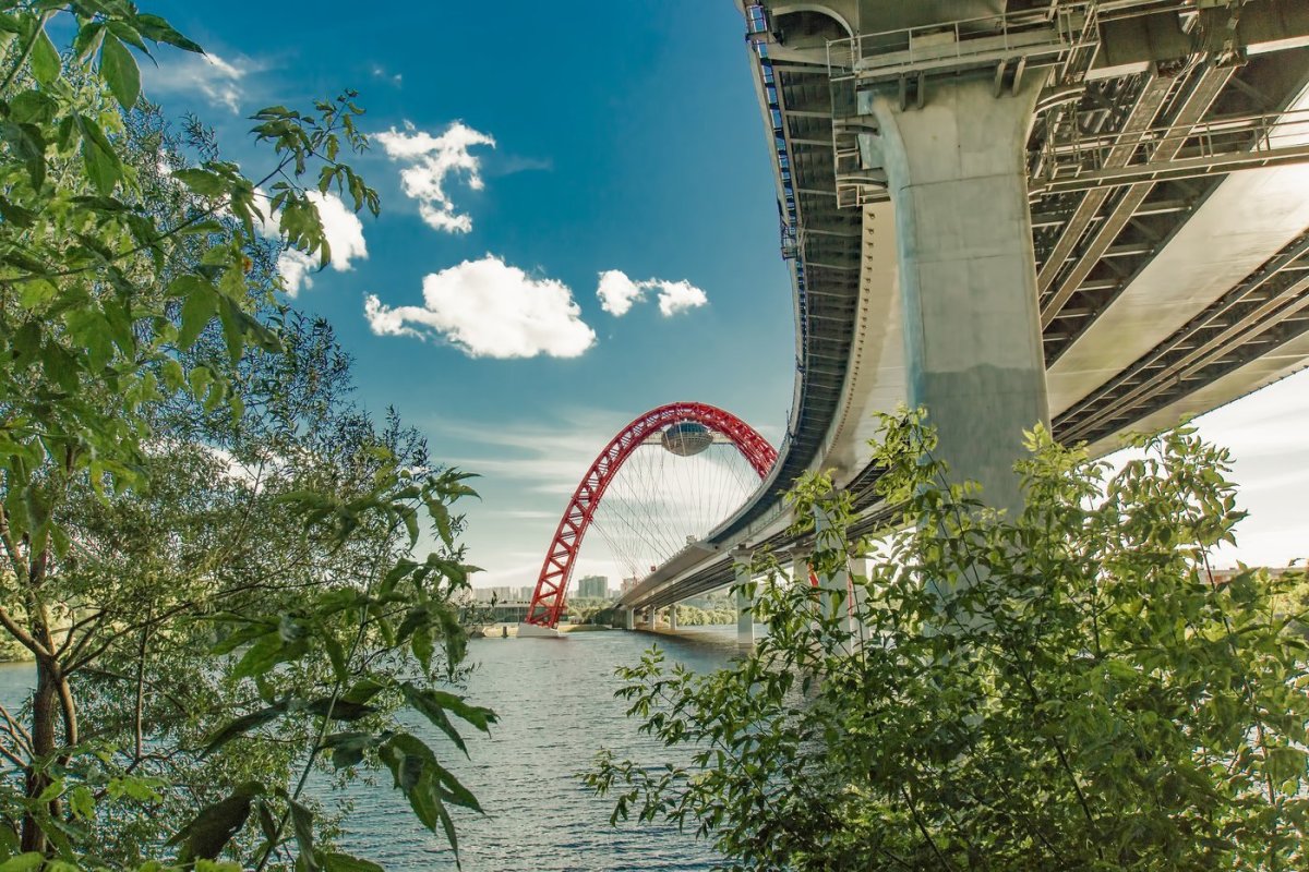 Москва река живописный мост