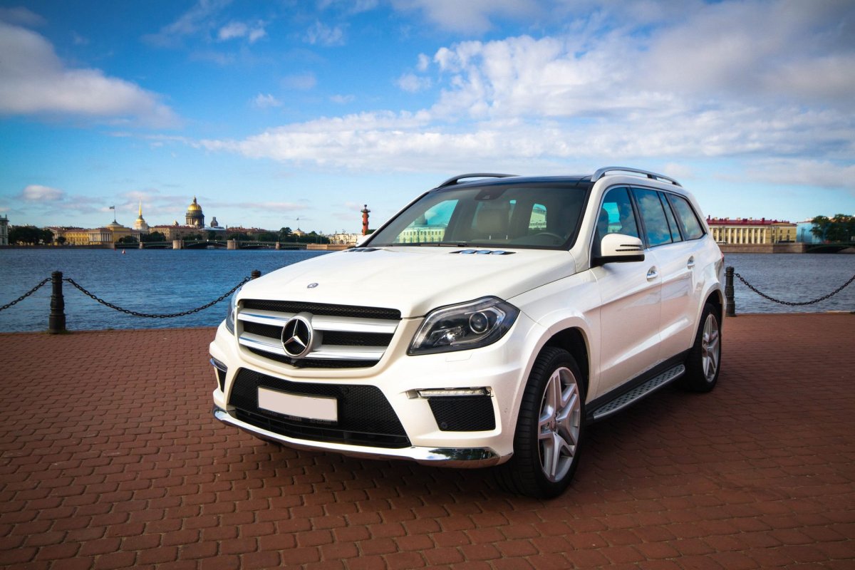 Мерседес gl 350 белый