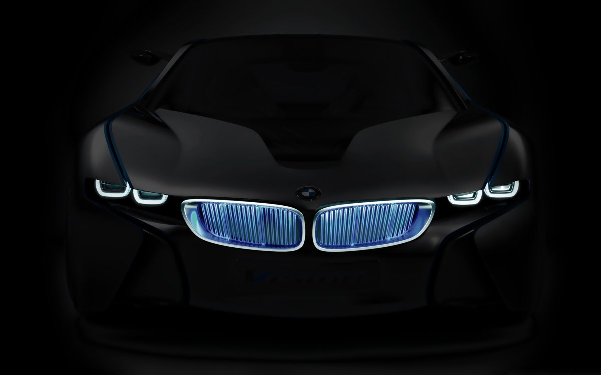 BMW i8 в темноте