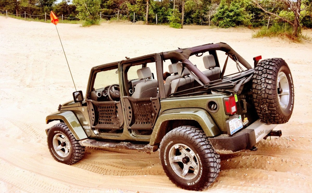 Jeep Wrangler Rubicon кабриолет