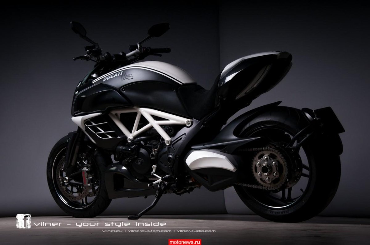 Мотоцикл Ducati AMG