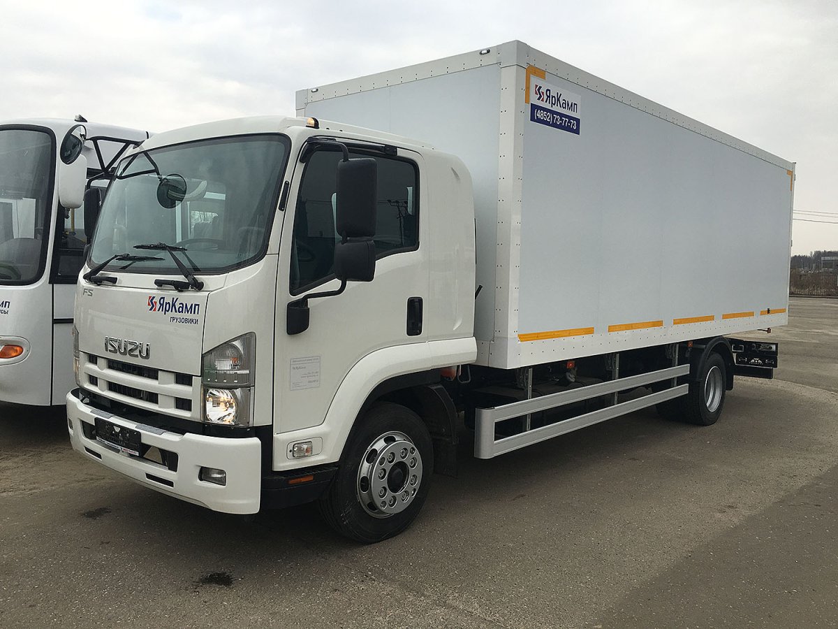 Isuzu FS