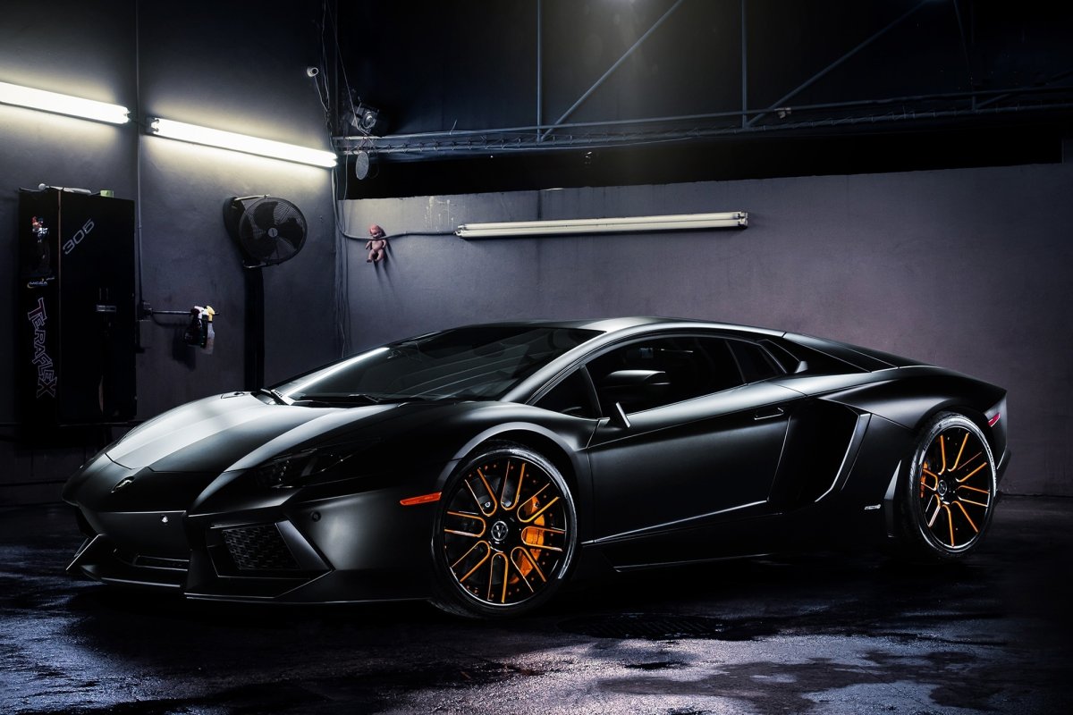Lamborghini Aventador lp700-4 Black