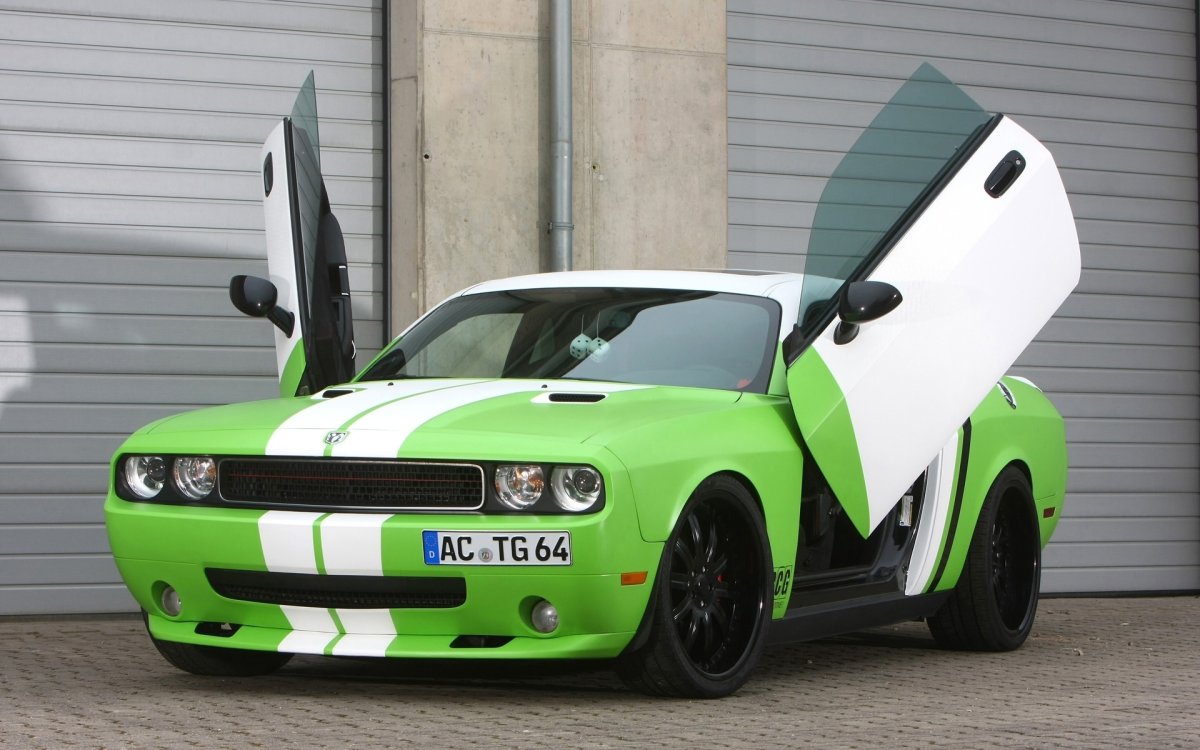 Dodge Challenger srt8 Tuning