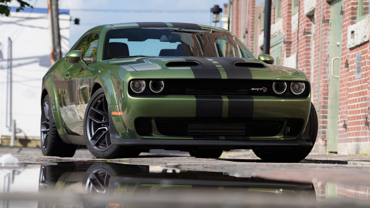 Dodge Challenger srt Hellcat Redeye 2020