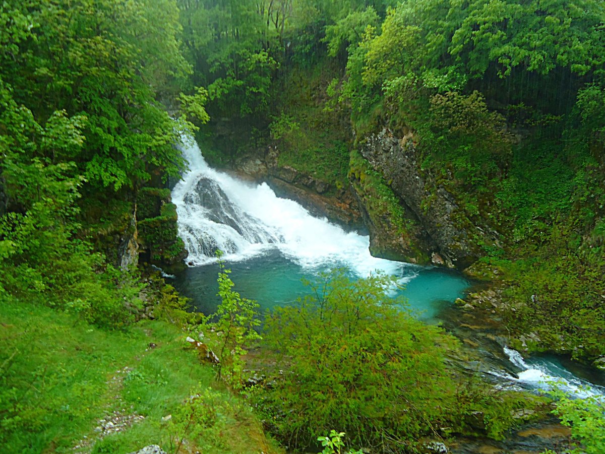 Водопады Северной Осетии Суадагский водопад