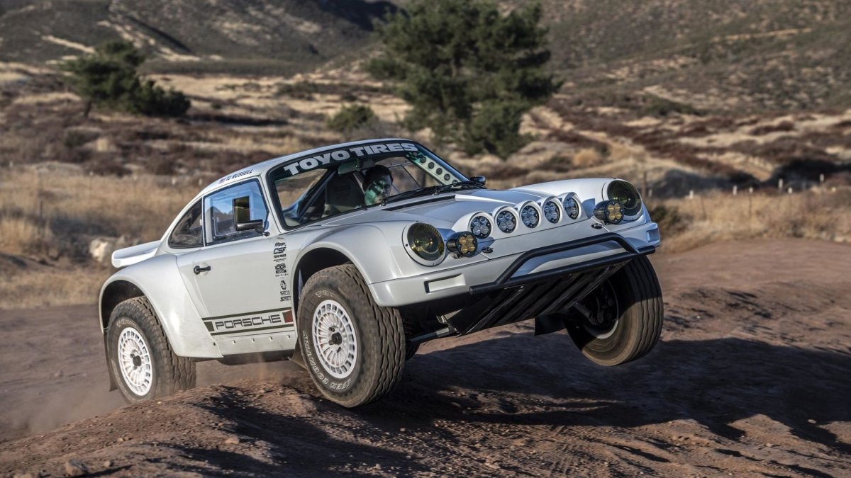 Porsche 911 Baja