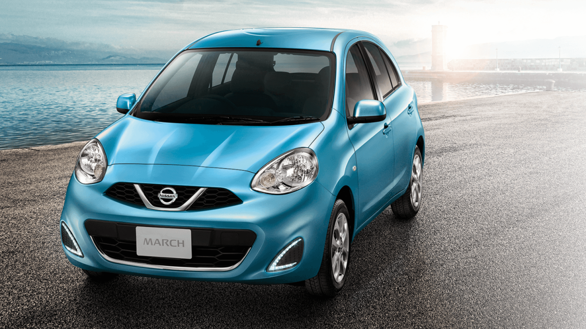 Nissan March 2016