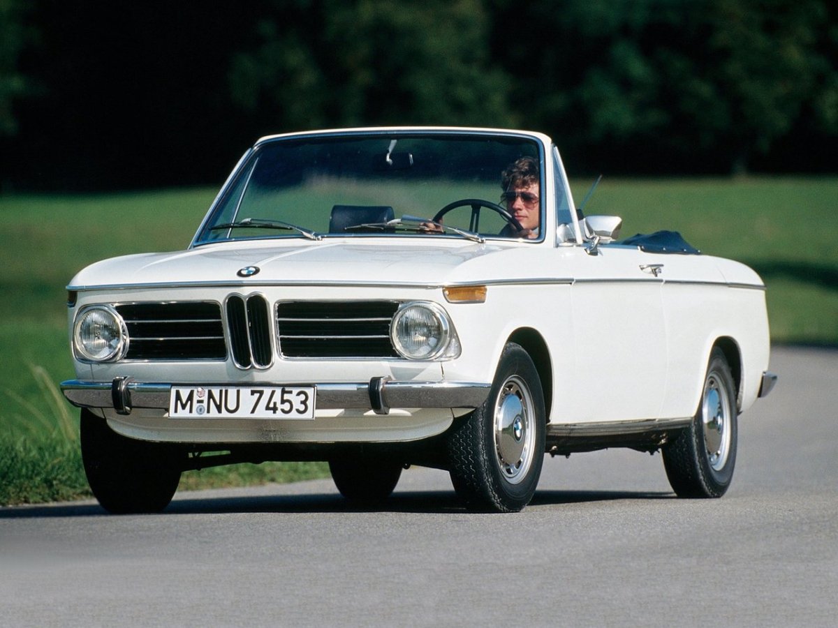 BMW 2002 кабриолет