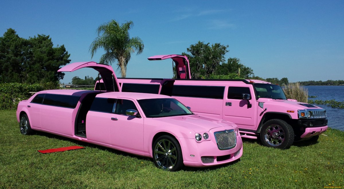 Розовый Хаммер лимузин