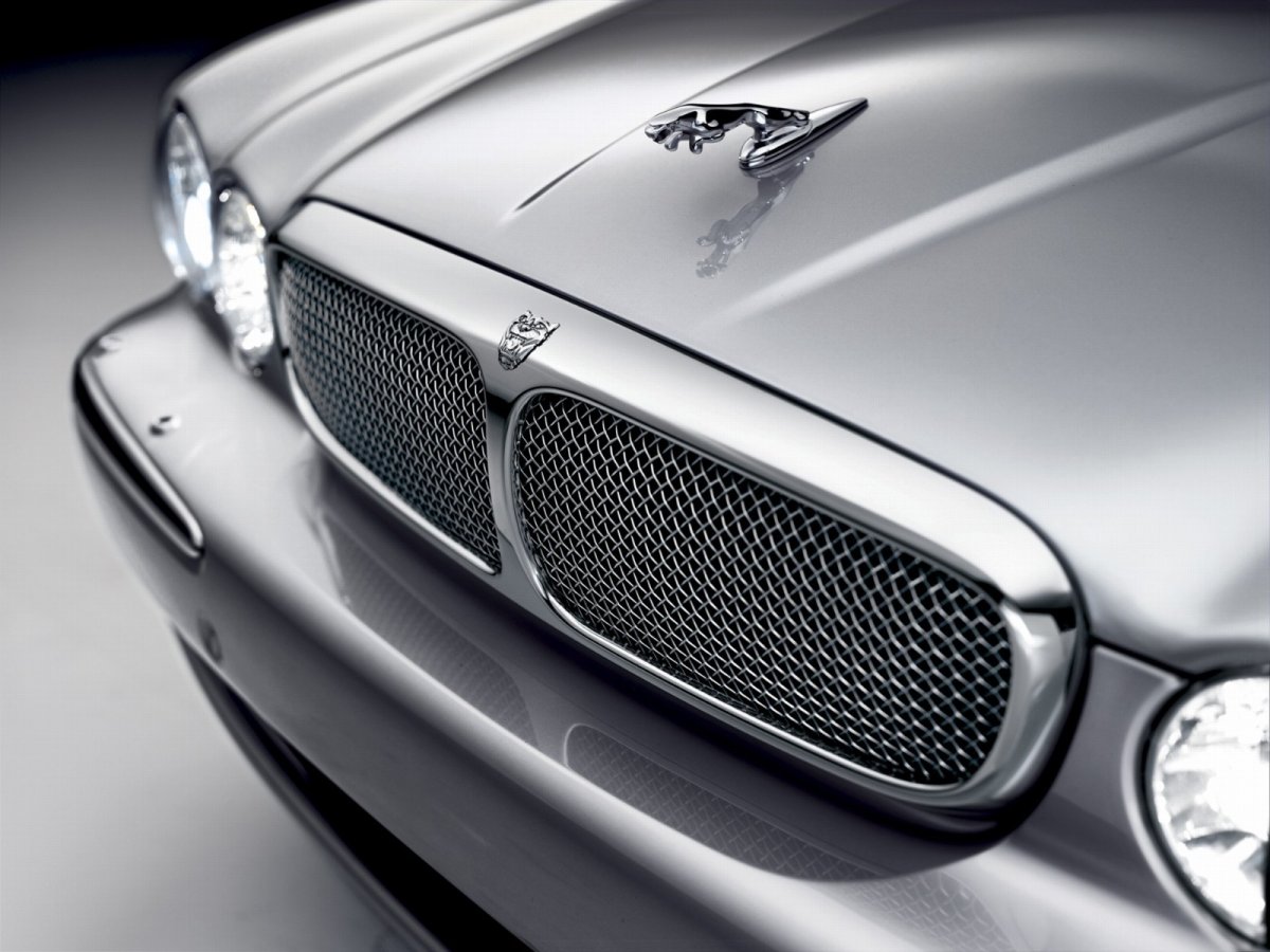 Решетка Jaguar XJ x350