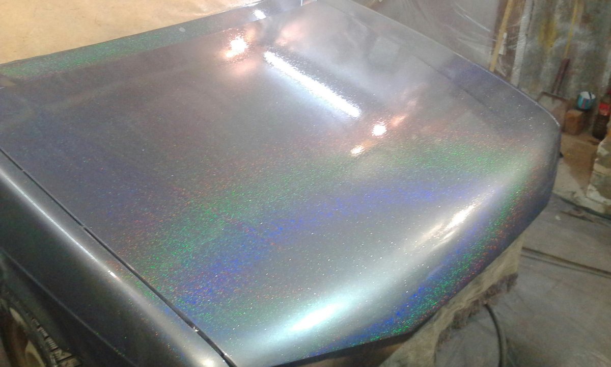 ВАЗ 2110 во флейки серебристый