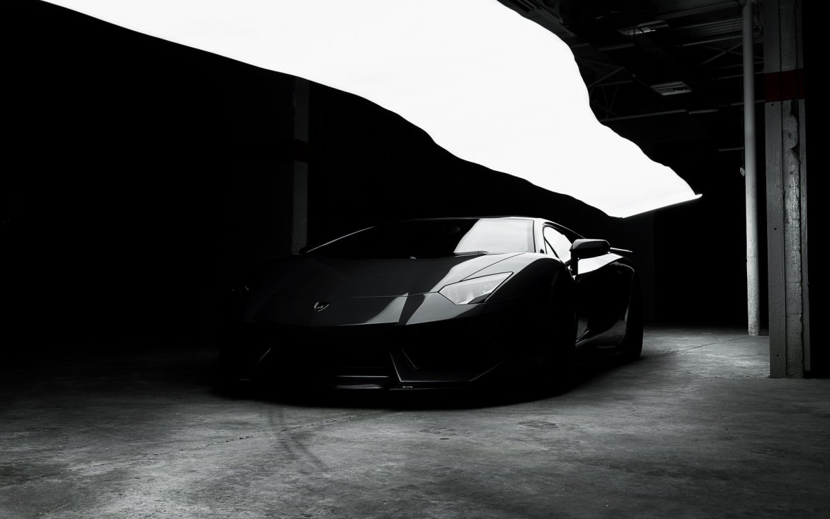 Lamborghini Aventador чёрный ночью