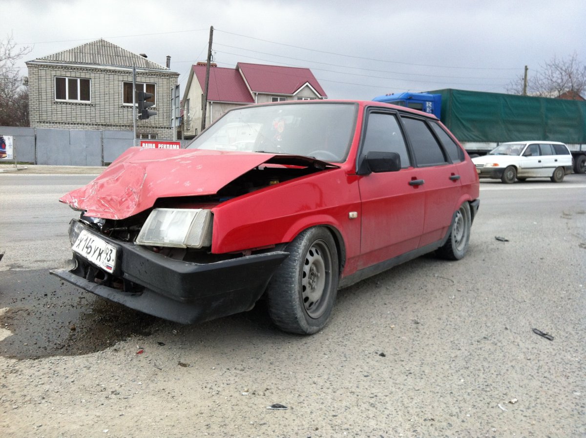 Красная 9ка