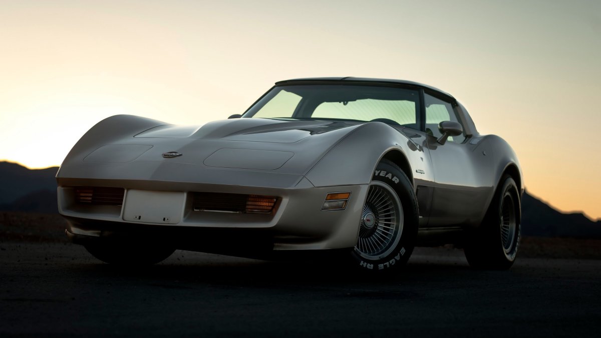 Corvette Stingray 1982