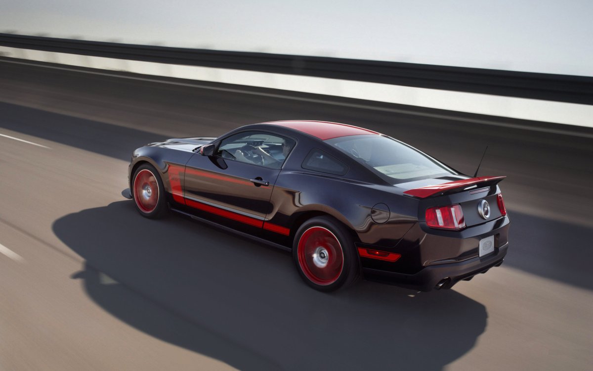 Ford Mustang Boss 302 Laguna Seca