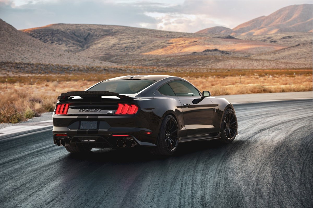 Форд Мустанг Шелби gt 500 2022