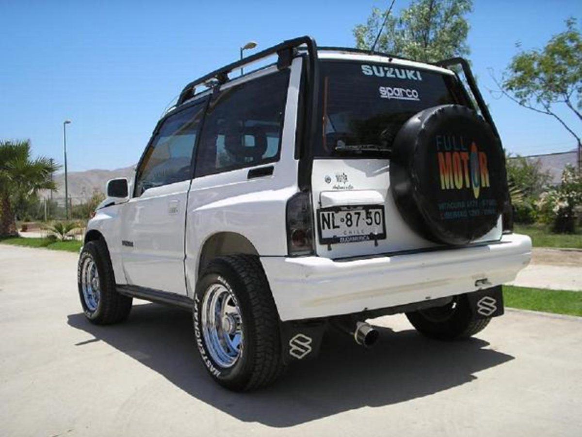 Suzuki Escudo 1997 off Road