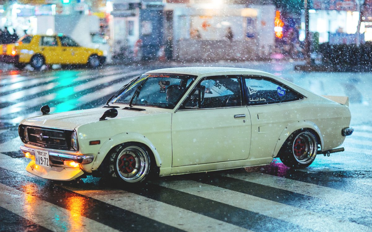 Nissan Shakotan