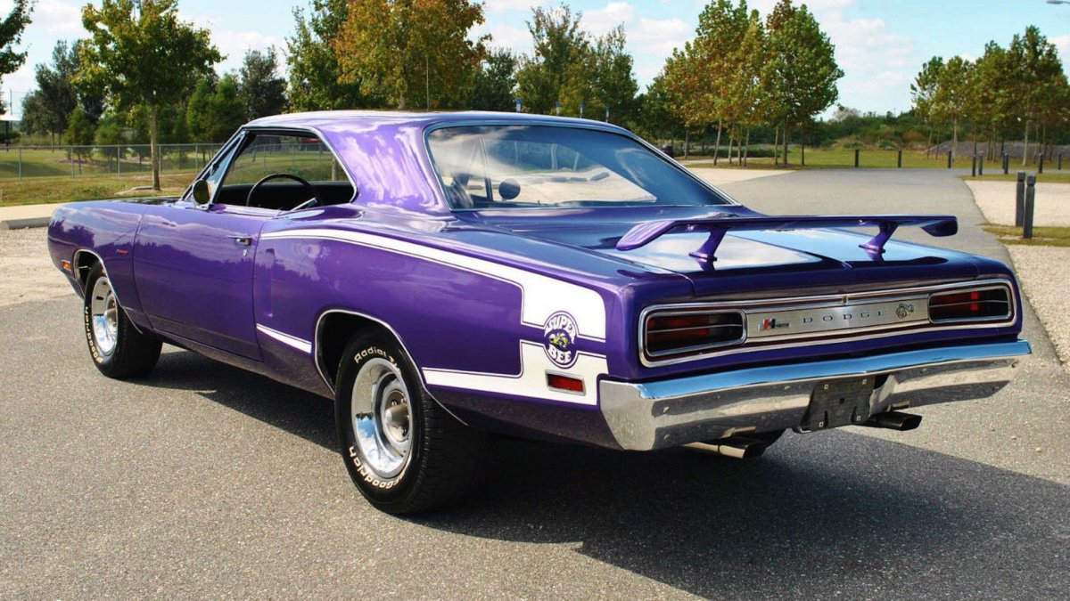 Dodge Coronet 1970 Purple
