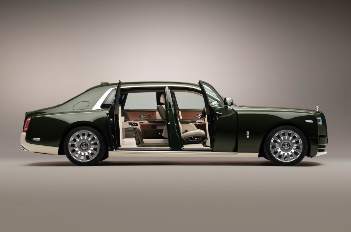 Rolls Royce Phantom 2021