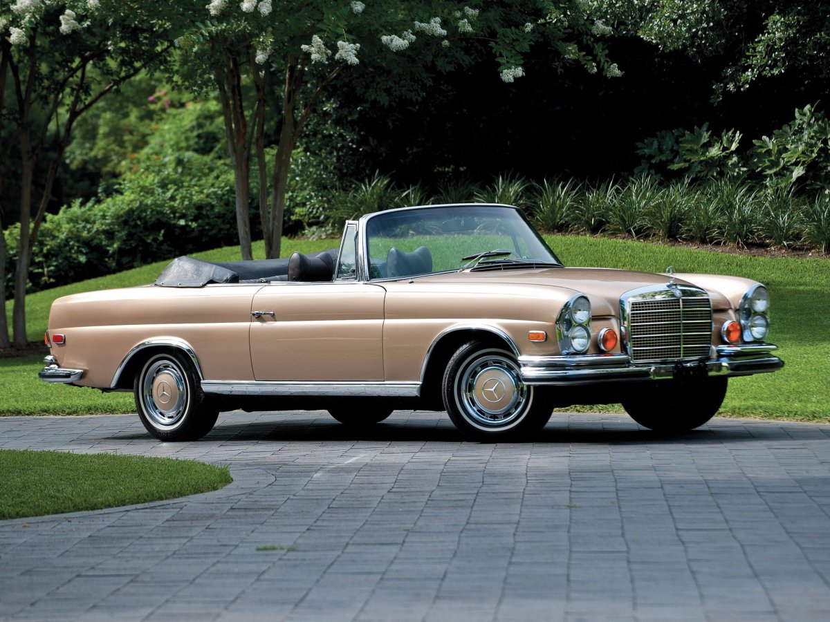 Mercedes-Benz 280se Cabriolet w111 1969