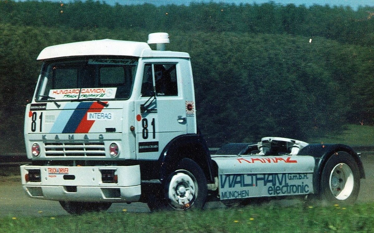 КАМАЗ 5425 тягач