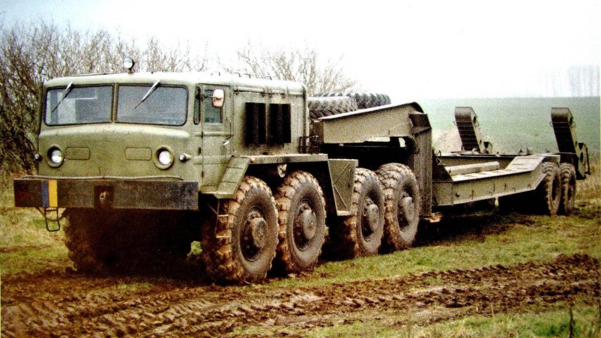 МАЗ 537 тягач