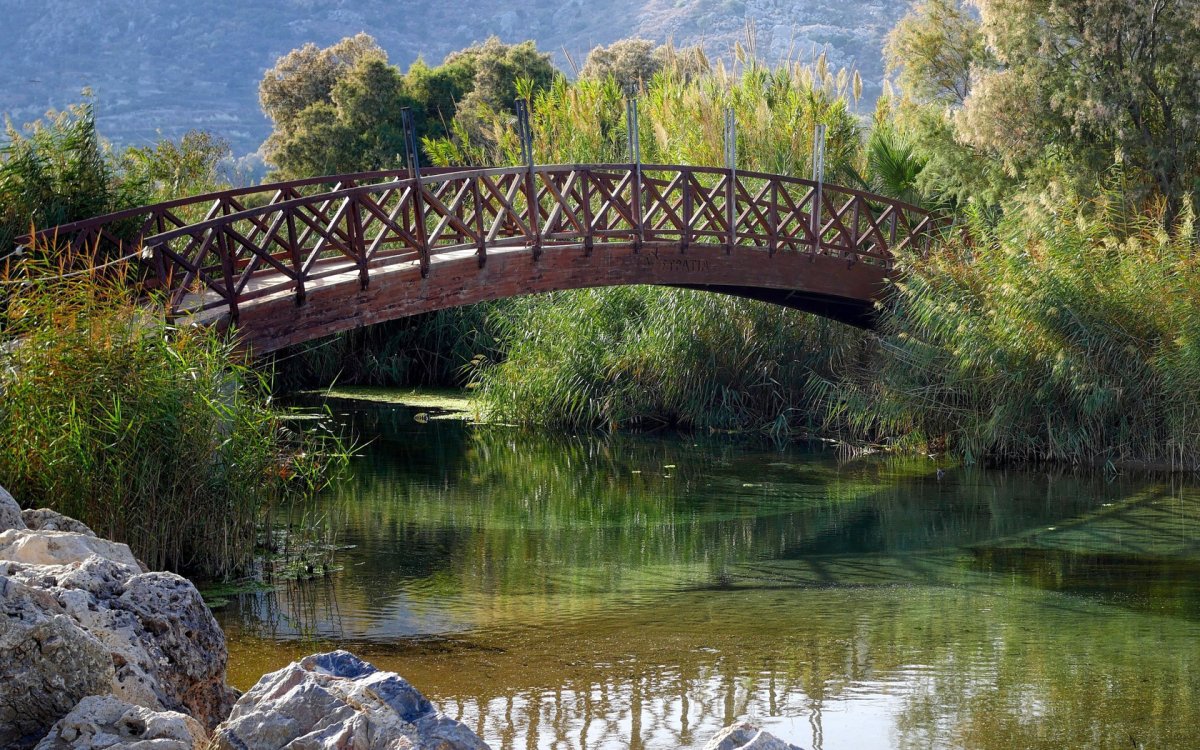 Тавуш каменный мост через реку