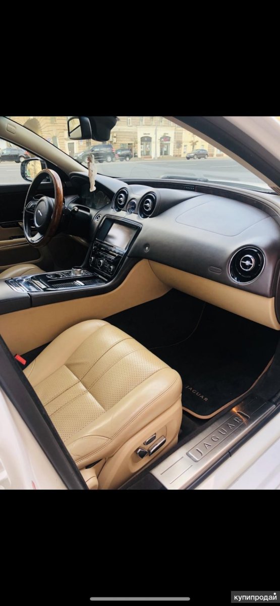 Jaguar XJ (Ягуар Икс Джей) 2006 салон